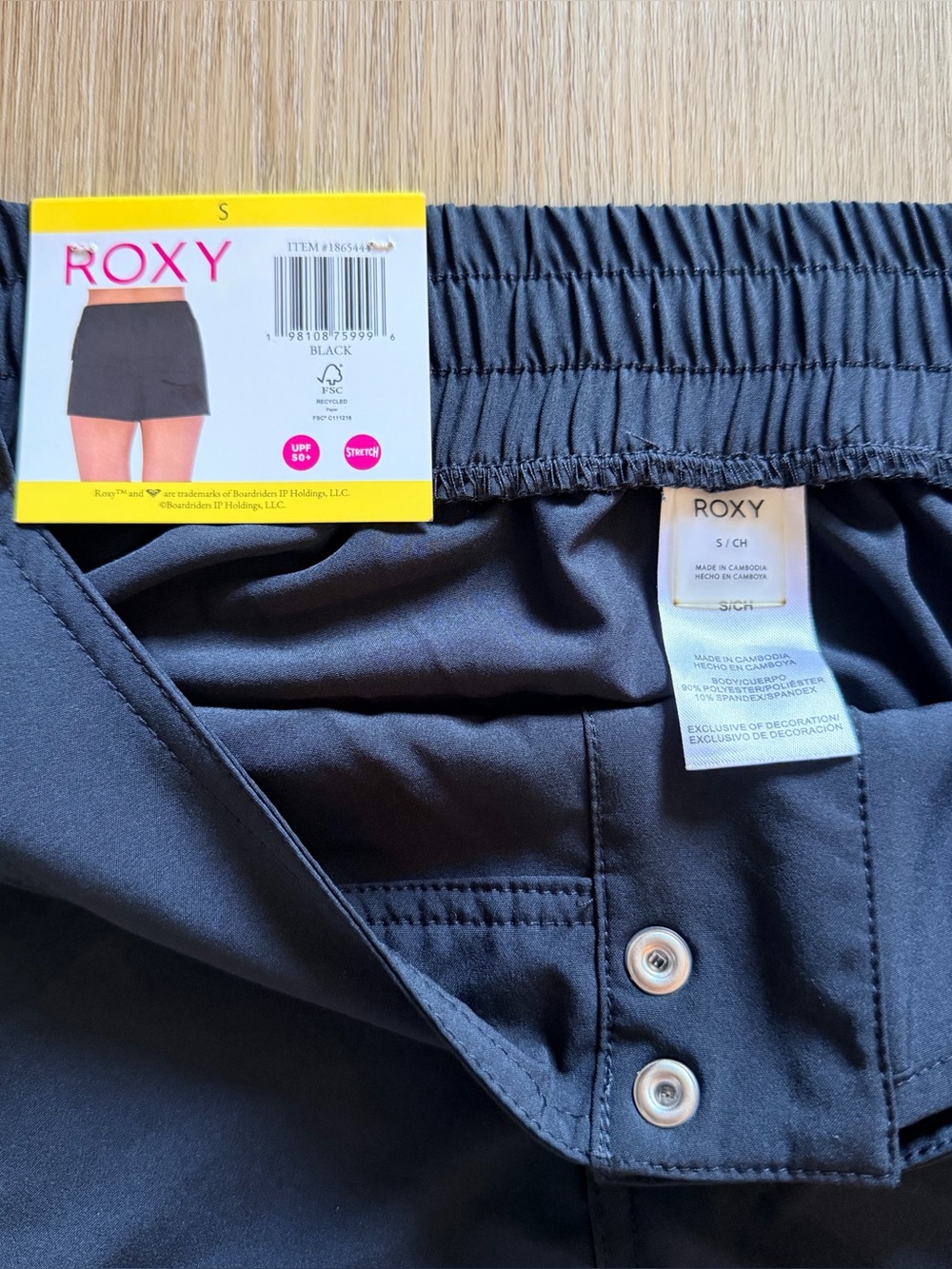 🆕 NWT Roxy Black Board Shorts UPF 50+ in size Small - Picture 8 of 11